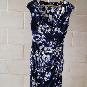 Ralph Lauren Floral V Neck Dress 💖